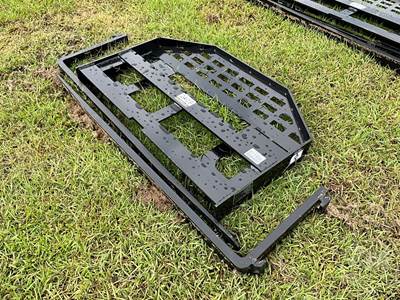 Unused GIYI GY-DHC 60 Inch Forks with Mast, Universal Skid Mount