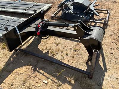 Unused GIYI GY-DZWB 15 Inch Backhoe Attachment, Universal Skid Mount