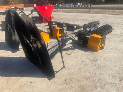 GIYI GY-ECA63 Skid Steer Attachment