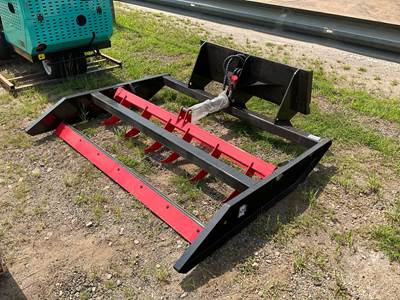 GIYI GY-FR70 70 Inch Universal Skid Steer Mount Attachment
