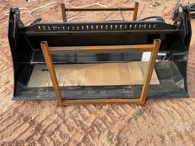 GIYI GY-KH72 Skid Steer Attachment