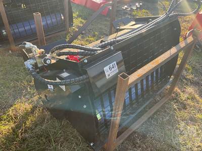 GIYI GY-M48 Skid Steer Attachment