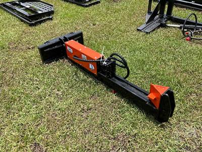GIYI GY-MLS62 Mini Skid Steer Log Splitter Attachment