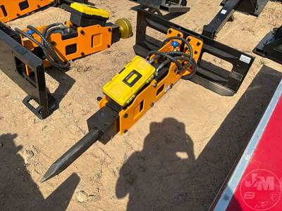 Unused GIYI GY-P680 Hydraulic Hammer Skid Steer Attachment, Universal Skid Mount