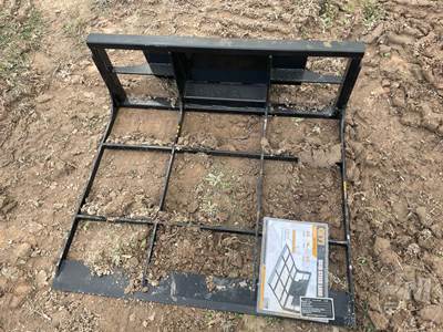 GIYI GY-PDQ Skid Steer Attachment