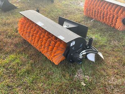 GIYI GY-QSJ Skid Steer Attachment