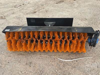 GIYI GY-SE61 Skid Steer Attachment