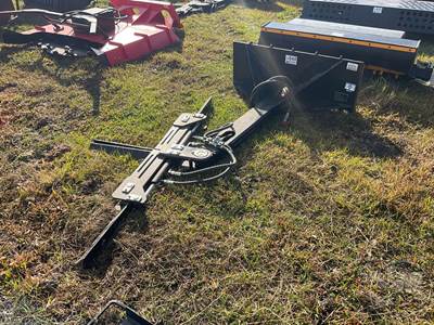 GIYI GY-STL75 Skid Steer Attachment