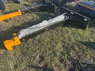 GIYI GY-TBL47 Skid Steer Attachment