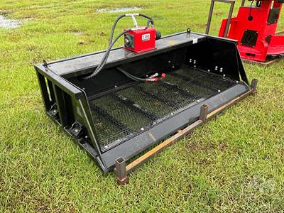 Unused GIYI GY-VB79 59 Inch Universal Skid Steer Mount Attachment