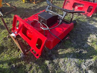 GIYI GY-XDM43 Skid Steer Attachment