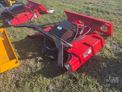 GIYI GY-XDM43 Skid Steer Attachment