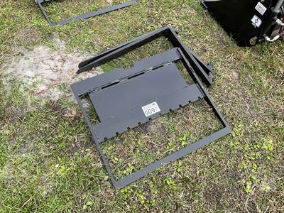 GIYI GY-XHC Skid Steer Attachment