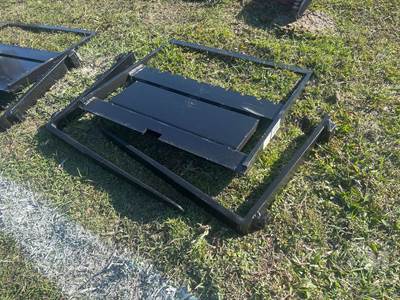 GIYI GY-XHC Skid Steer Attachment