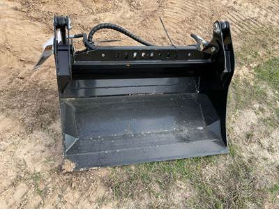 GIYI GY-XKH39 Skid Steer Attachment