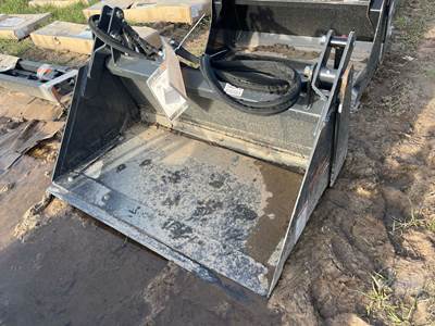 GIYI GY-XKH39 Skid Steer Attachment