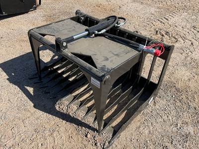 GIYI HWG44- HOLLOW WOOD GRAPPLE Skid Steer Attachment