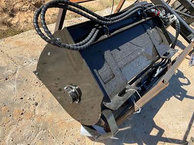 GIYI M48 Skid Steer Attachment