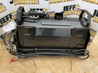 GIYI MB27 Skid Steer Attachment