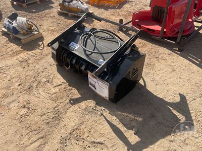 GIYI ML32 Skid Steer Attachment