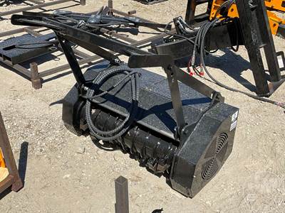 Unused GIYI ML45 32 Inch Hydraulic Mulcher, Mini Skid Steer Mount