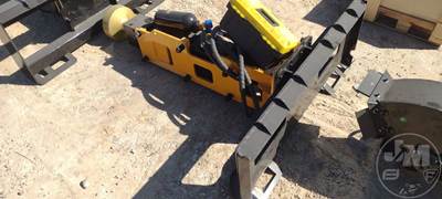GIYI P680 Skid Steer Attachment