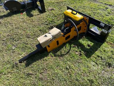 GIYI P680 Skid Steer Attachment