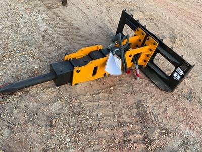GIYI P680 Skid Steer Attachment