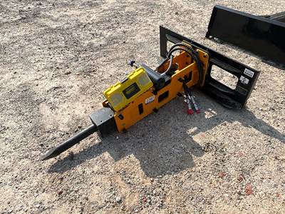 GIYI P680 45 Inch Hydraulic Hammer Skid Steer Attachment, Universal Mount
