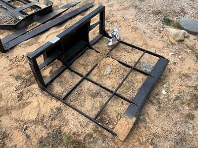 GIYI PDQ Skid Steer Attachment