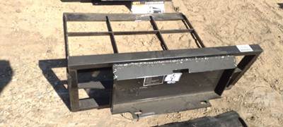 GIYI PDQ Skid Steer Attachment