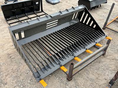 GIYI RB66 Skid Steer Attachment