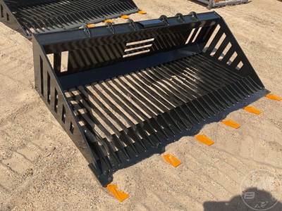 GIYI RB66 66" Rock Bucket Skid Steer Attachment