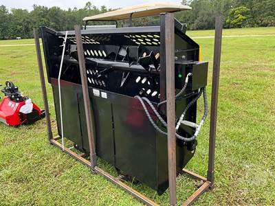 Unused GIYI RR78 78-INCH Universal Skid Mount Skid Steer Attachment