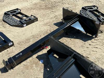 GIYI STB47 Universal Skid Steer Mount, 47" Reach, 3300 lb Max Load