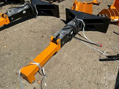 GIYI TBS20 Universal Skid Mount Skid Steer Attachment