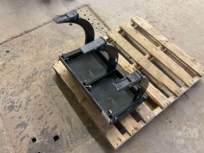 2025 GIYI TRP12 Mini Skid Steer Mount, 12" Max Depth, 11" Tine Spacing
