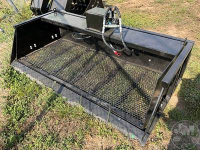 GIYI VB59 Skid Steer Attachment