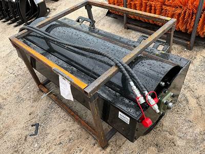 GIYI VR59 Skid Steer Attachment