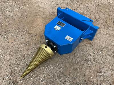 GIYI WS43 WOOD SPLITTER Skid Steer Attachment