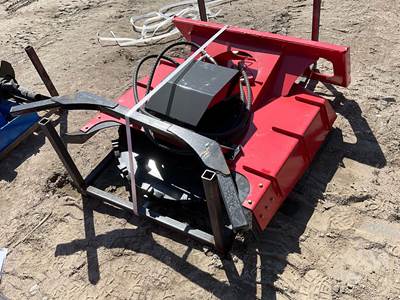 Unused GIYI X-DM43 Universal Skid Steer Attachment, 43" Width, 54 Blades