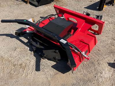 GIYI X-DM43 HYDRAULIC DISC MULCHER Skid Steer Attachment