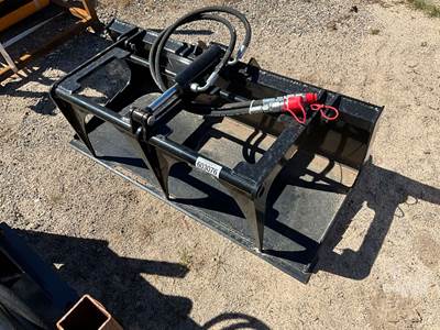 Unused GIYI X-PG44 45 Inch Mini Skid Steer Mount