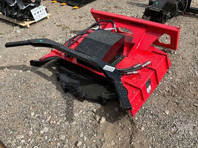 GIYI XDM39 DISC MULCHER Skid Steer Attachment