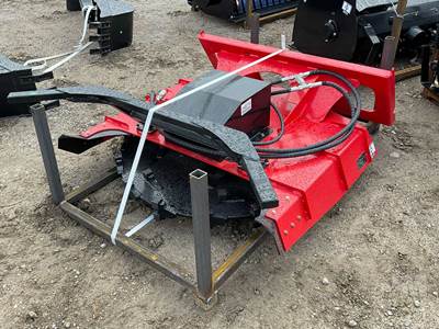 GIYI XDM43 DISC MULCHER Skid Steer Attachment