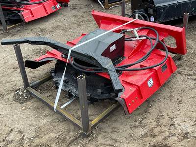 GIYI XDM43 DISC MULCHER Skid Steer Attachment