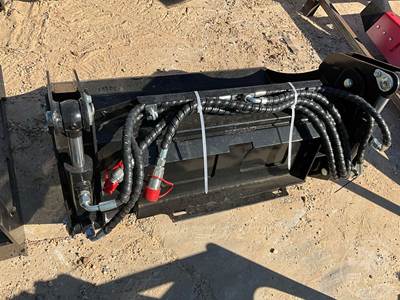 GIYI XKH39 Skid Steer Attachment