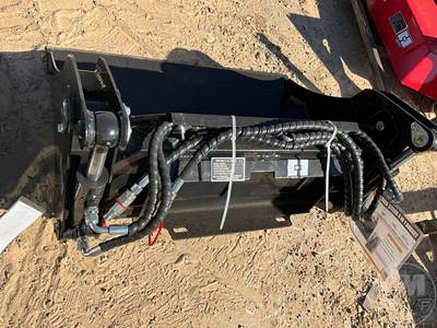 GIYI XKH39 Skid Steer Attachment