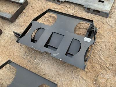 KC 42 Mini Skid Steer Forks with Mast, 36" Wide