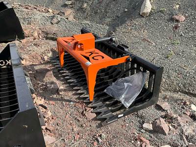 KC 76 Inch Single Cylinder Grapple Bucket, Universal Skid Mount